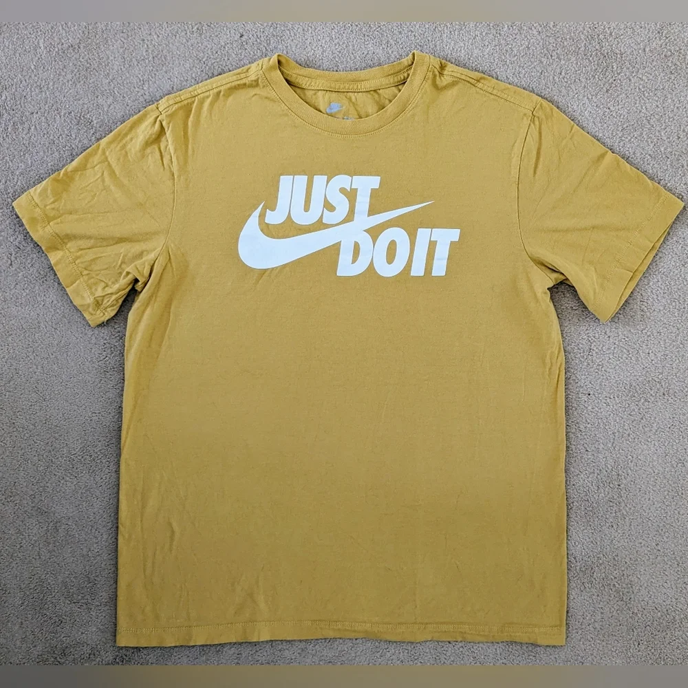THE NIKE TEE - Nike T-shirt - size Medium